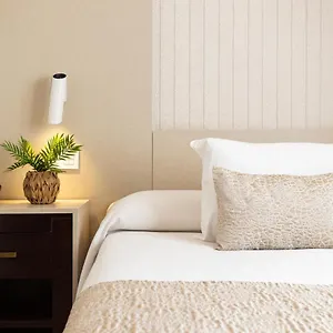 **** Hotel Plaza Del Castillo Espagne