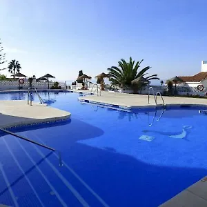 hotel-bajamar-ancladero-playa.1costadelsol.com/