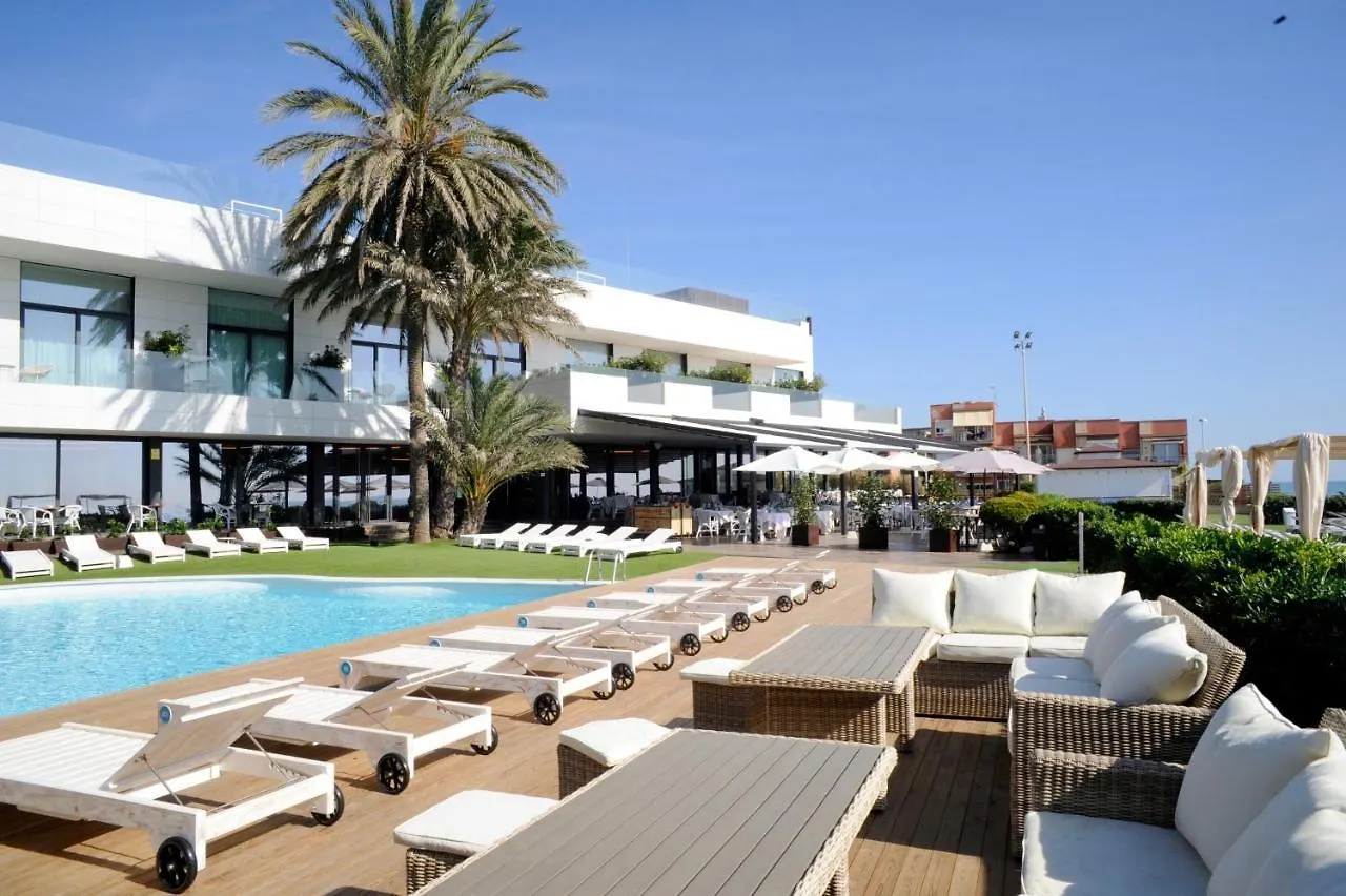 Hotel Playa Grande By Tropical (Adults Only) Gavà