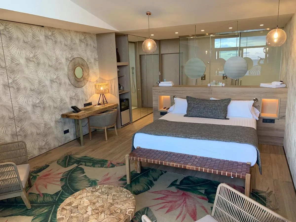 Hotel Playa Grande By Tropical (Adults Only) Gavà